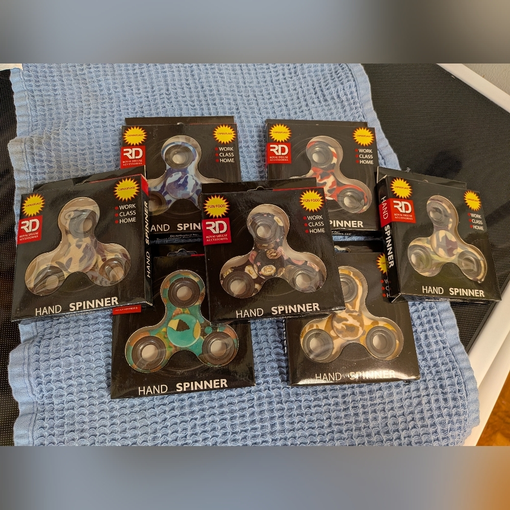 7 Fidget Hand Stress Focus Spinners NIP Camo Fun Food